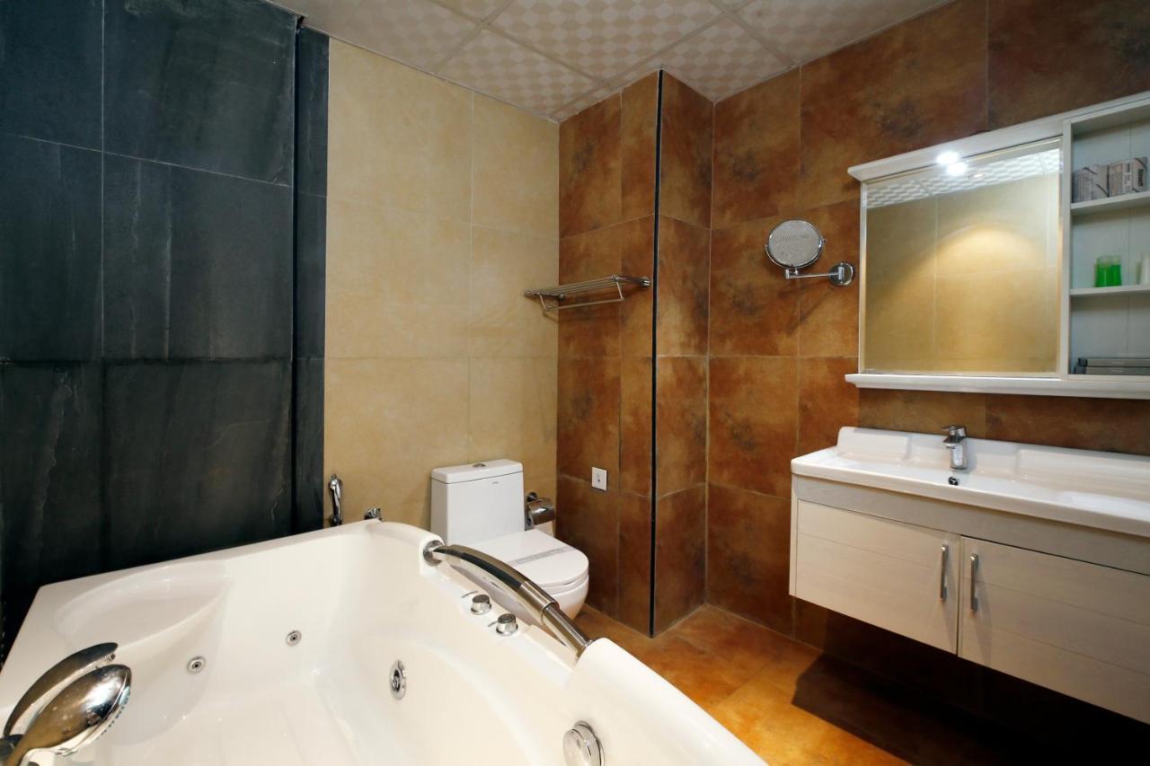 Hotel Park Residency Nilambur Ngoại thất bức ảnh