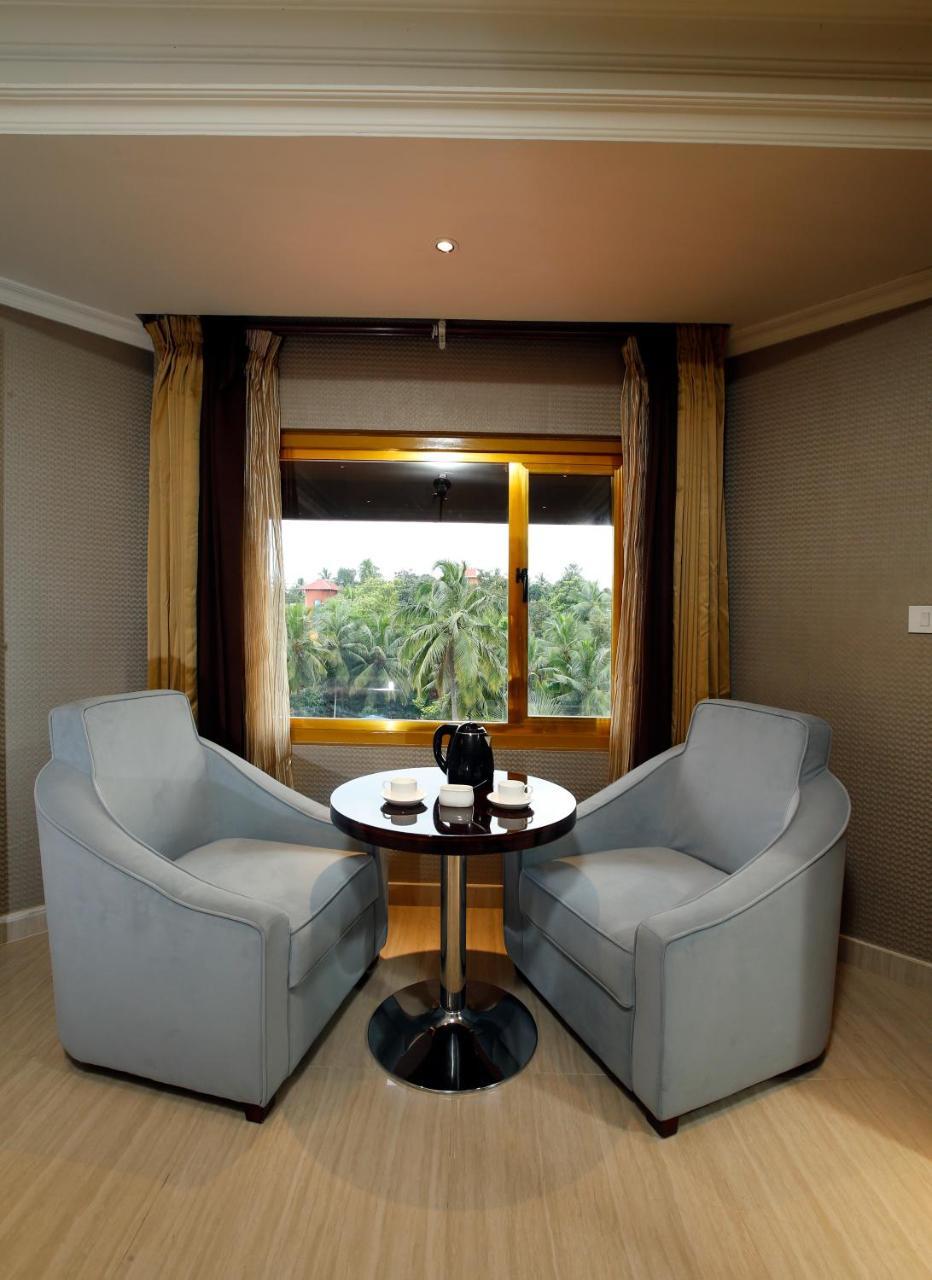 Hotel Park Residency Nilambur Ngoại thất bức ảnh